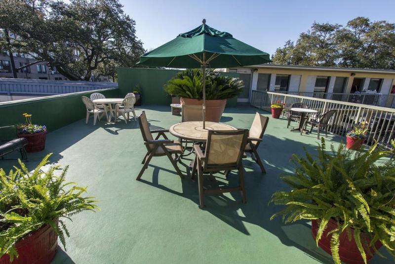 Quality Inn Savannah Historic District Buitenkant foto